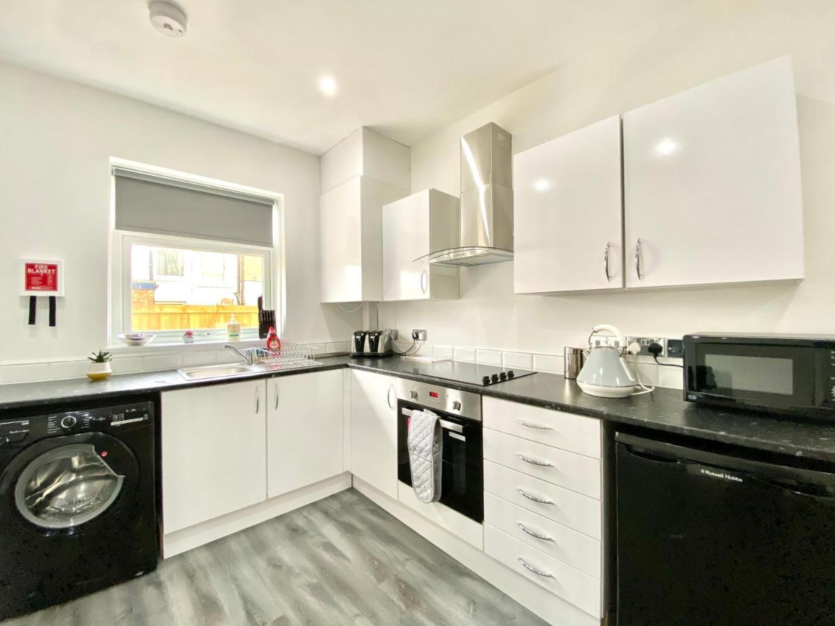 Warley House 4 Bed -Blackpool North -Family House 외부 사진