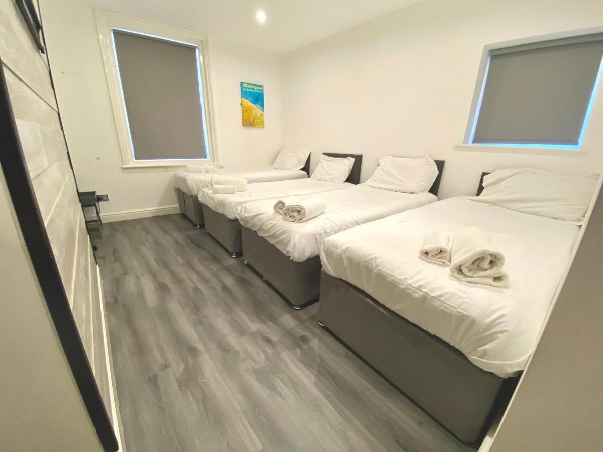 Warley House 4 Bed -Blackpool North -Family House 외부 사진